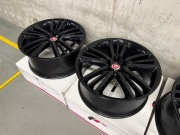 Felgi 20" Jaguar XF OEM Gloss black