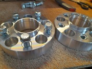 Dystanse 5x114,3  Renault  + ŚRUBY