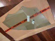 Mercedes W206-725-50-00 szyba boczna przód lewa