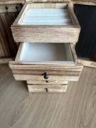 Szkatułka na biżuterię