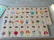 Drewniane puzzle układanka edukacyjna - angielski alfabet z obrazkami