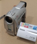 Kamera Canon ZR 10, na kasety MiniDv, nietestowana