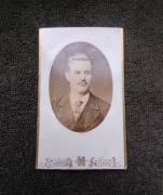 Mężczyzna kartonik Humięcka Płock