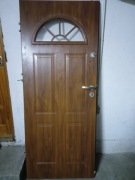 Sprzedam drzwi zewnętrzne 