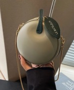 Torebka torebeczka mała mini cross body na zamek jabłko minimalistyczna 