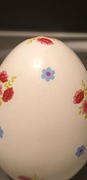 Jajko ceramiczne.