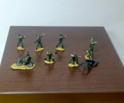 Włoska piechota górska 1:72 pomalowane figurki 8 szt motocykl moździerz