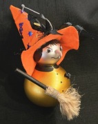 Bombka choinkowa CZAROWNICA złota szklane Bombki choinkowe kształtki 