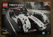 LEGO Technic 42137 Formula E Porsche 99X Electric