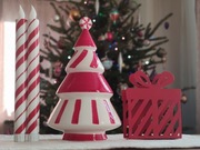 Zestaw ozdób świątecznych choinka świece serwetnik