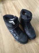 Buty zimowe chłopięceocieplane kozaki, trzewiki na rzepy R.37