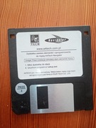 retro dyskietka startowa windows 98 komputerowa