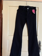 Spodnie damskie czarne marki Tag Elements