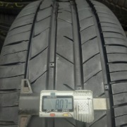 225/50/18 Kumho Ecsta HS52