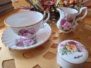 Royal PIĘKNY angielski PORCELANOWY ZESTAW w róże 