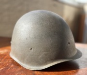 Sowiecki Hełm SSz-40 (SSz-40) – Oryginalna Sygnatura GWIAZDA – Baza