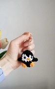 Pingwinek na szydełku, breloczek handmade 