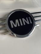 Emblemat znaczek Mini przód