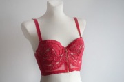 Koronkowy bralet na zamek Victoria's Secret 34B