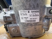 Sprężarka klimatyzacji A0032306611