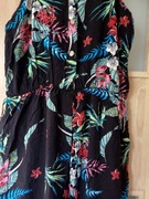 Sukienka ze spodenkami 