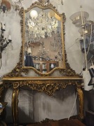 Stara konsola z lustrem