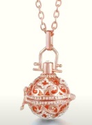 Łańcuszek z wisiorkiem otwieranym naszyjnik komplet 70 cm + pudełko