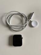 Apple Watch SE 2gen GPS 44mm koperta z aluminium (księżycowa poświata)