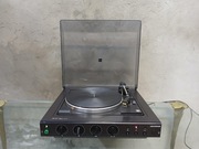 Gramofon z wbudowanym wzmacniaczem - Universum FV 5581 B