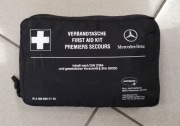 Oryginalna apteczka samochodowa marki Mercedes-Benz (A 169 860 01 50)