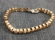 Bransoletka w kolorze złotym