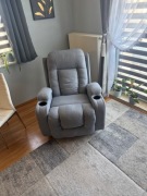 Fotel masujący rozkładany z funkcją bujania 