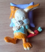 Zajączek z marchewką na poduszce (Wielkanoc)_ gumowa zabawka PRL