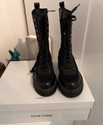 Kazar studio. Kozaki. Skórzane buty. Bikery 