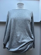 Szary asymetryczny sweter firmy Troll , rozmiar S