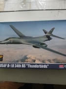 Academy 12620 USAF B-1B 1:144 MCP