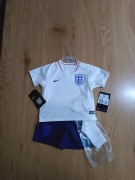 Orygynal Nike – Komplet Anglii dla malucha  nowy z metkami rozmiar 70–75