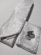 Krawat, poszetka i spinki - zestaw