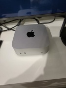 Mac mini M4  stan idealny
