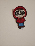 Przypinka emaliowana Disney Miguel Coco