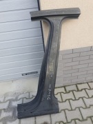 Poszycie progu ze słupkiem Audi A4 B9 kombi