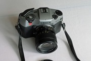 Unikalna Leica R9 z obiektywem Vario-Elmar-R 35-70