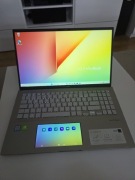 Asus vivobook S15 laptop uszkodzony