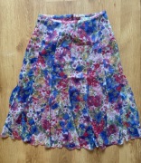 Sukienka w kwiaty kwiatki