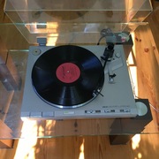 --- AKAI AP-Q 310 ---