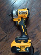 Klucz udarowy dewalt DCF 880