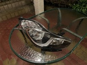 Prawy reflektor hyundai IX20 po regeneracji 