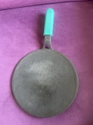 GEMMA Cast Iron Chapati Tawa with Silicone Grip|26cm|Cast Iron|-(2.1 kg)