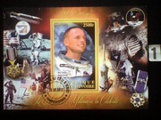 Znaczki , kosmos , bloczki stemplowane 1 [ 15 bloczków ]