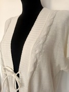 Biała kamizelka narzutka bolerko